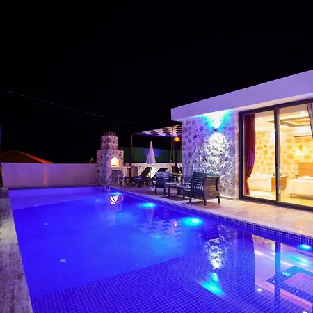 Ulugol 2 Bedroom 3396 ヴィラ